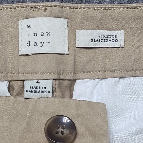A New Day Womens Chino Pants 4 Khaki Wide Leg Stretch Slacks Office Work - Picture 6 of 11